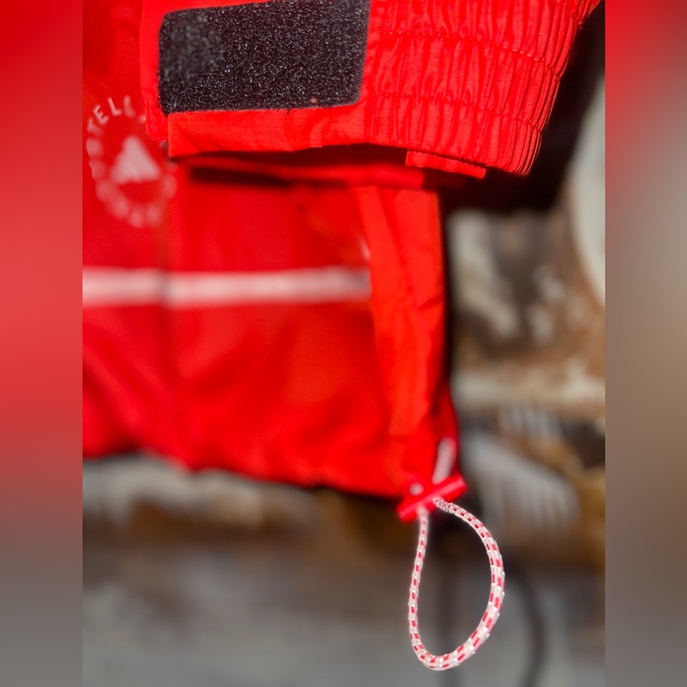 Adidas by Stella McCartney Red aSMC Windbreaker - Picture 8 of 9